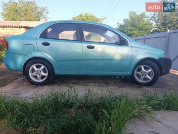 Авто Chevrolet Aveo 2005 № 7743542