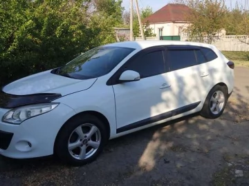 Авто Renault Megane 2010 № 7743584
