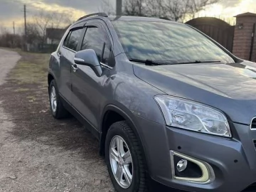 Авто Chevrolet Tracker 2013 № 7743594