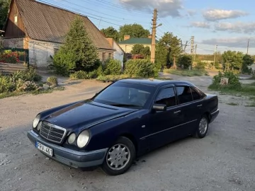 Авто Mercedes E-Class 1999 № 7743654