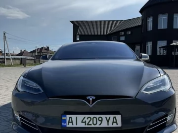 Авто Tesla Model S 2016 № 7743723