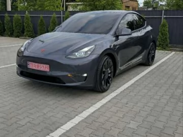 Авто Tesla Model Y 2022 № 7743734