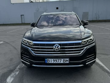 Авто Volkswagen Touareg 2019 № 7743755