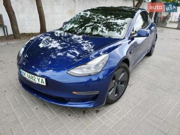 Авто Tesla Model 3 2021 № 7743858
