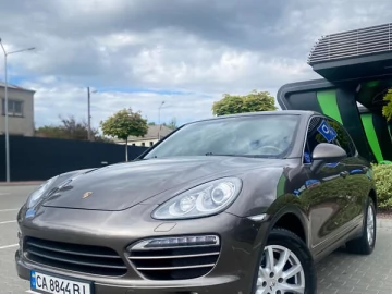 Авто Porsche Cayenne 2011 № 7743864