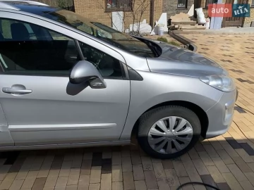 Авто Peugeot 308 2010 № 7743926