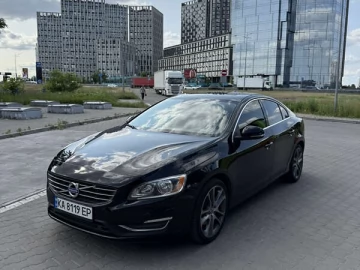 Авто Volvo S60 2015 № 7744000