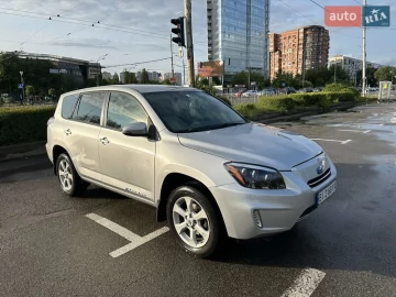 Авто Toyota Rav4 Ev 2012 № 7744001