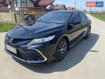 Авто Toyota Camry 2021 № 7744043