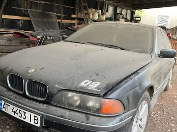 Авто BMW 5 Series 1999 № 7744062