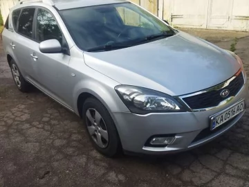 Авто KIA Ceed 2009 № 7744100