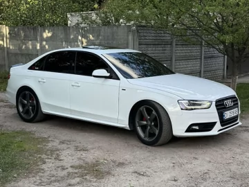 Авто Audi A4 2013 № 7744165
