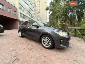 Авто KIA Rio 2017 № 7744171