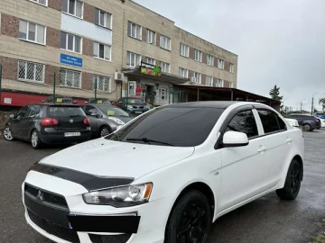 Авто Mitsubishi Lancer 2010 № 7744304
