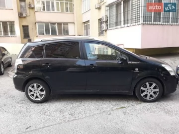 Авто Toyota Corolla Verso 2007 № 7744349