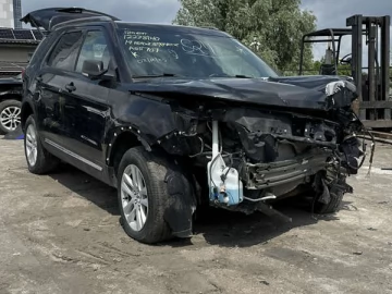 Авто Ford Explorer 2019 № 7744384