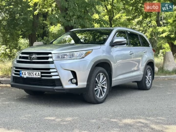 Авто Toyota Highlander 2017 № 7744446