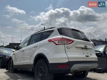 Авто Ford Escape 2016 № 7744586