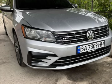 Авто Volkswagen Passat 2017 № 7744665