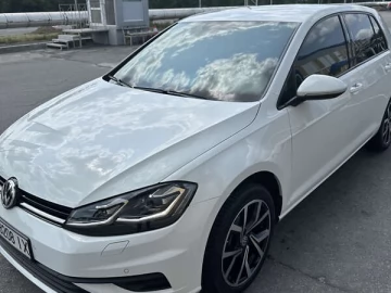 Авто Volkswagen Golf 2020 № 7744711