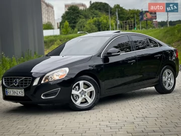 Авто Volvo S60 2013 № 7744895