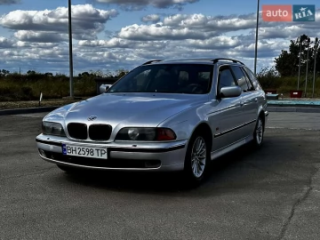 Авто BMW 5 Series 2000 № 7745107