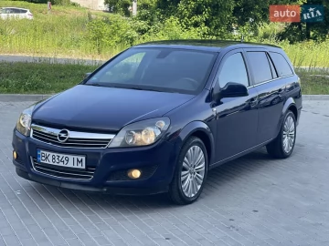 Авто Opel Astra 2010 № 7745109