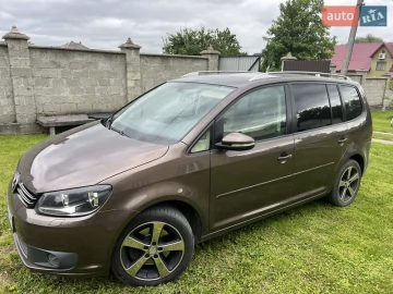 Авто Volkswagen Touran 2011 № 7745230