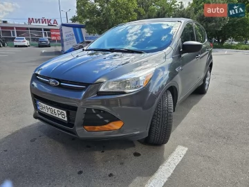 Авто Ford Escape 2015 № 7745235