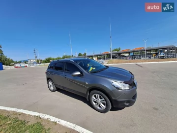 Авто Nissan Qashqai 2 2011 № 7745260