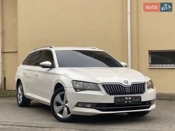 Авто Skoda Superb 2017 № 7745309