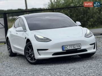 Авто Tesla Model 3 2020 № 7745318