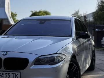 Авто BMW 5 Series 2013 № 7745334