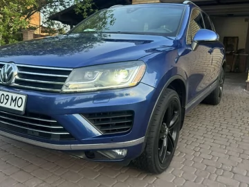 Авто Volkswagen Touareg 2016 № 7745338