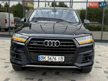 Авто Audi Q7 2015 № 7745366