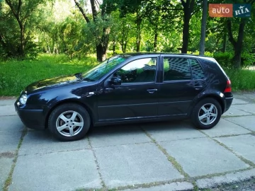 Авто Volkswagen Golf 2003 № 7745471