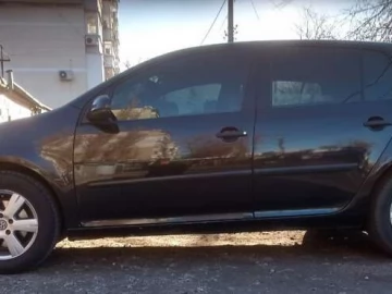 Авто Volkswagen Golf 2004 № 7745499