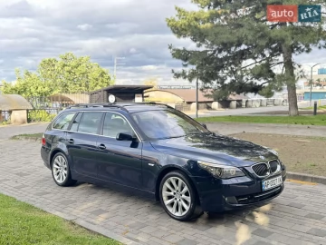 Авто BMW 5 Series 2004 № 7745633