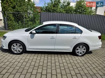 Авто Volkswagen Jetta 2016 № 7745649
