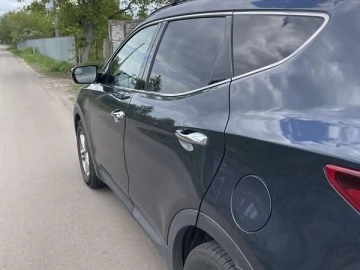 Авто Hyundai Santa Fe 2017 № 7745737