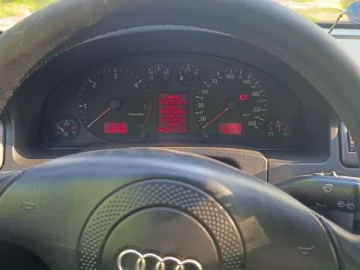 Авто Audi A6 2000 № 7745832