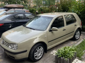 Авто Volkswagen Golf 2002 № 7745856