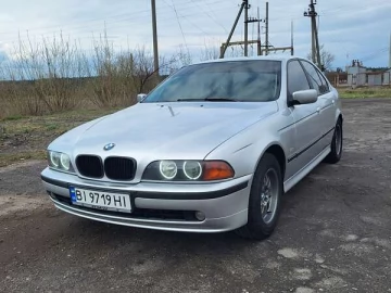 Авто BMW 5 Series 1999 № 7745864