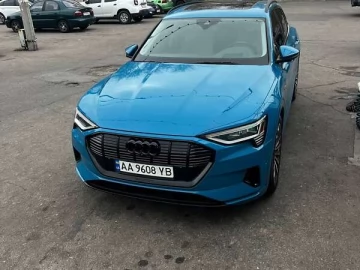 Авто Audi E-Tron 2019 № 7745898