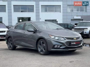 Авто Chevrolet Volt 2017 № 7745915