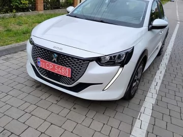 Авто Peugeot E-208 2020 № 7745962