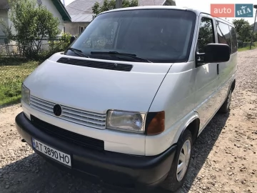 Авто Volkswagen Transporter 2000 № 7745987