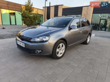 Авто Volkswagen Golf 2010 № 7746063
