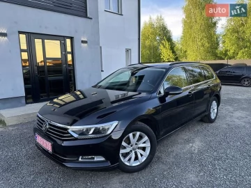 Авто Volkswagen Passat 2018 № 7746076