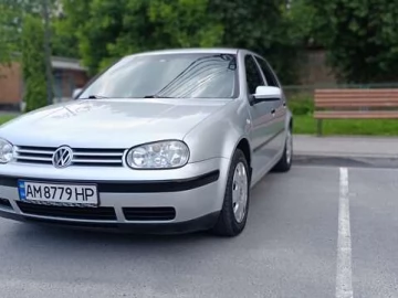 Авто Volkswagen Golf 2002 № 7746104